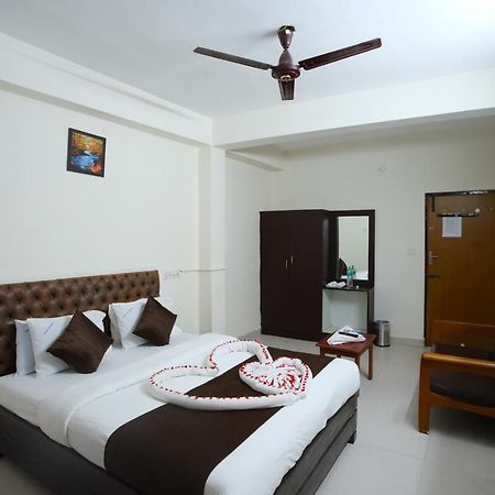 Ganesh Guest House Ченнаи Экстерьер фото