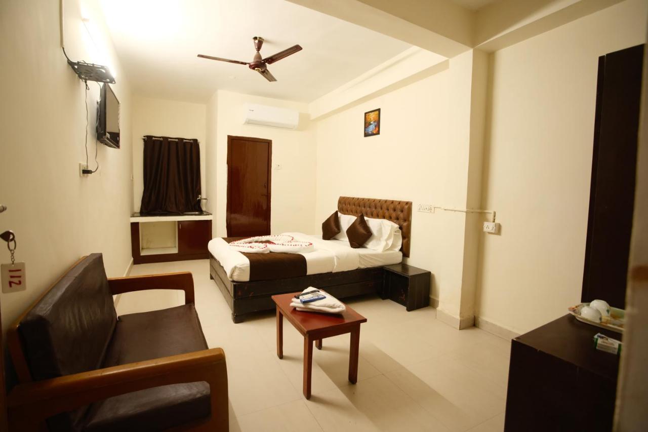 Ganesh Guest House Ченнаи Экстерьер фото